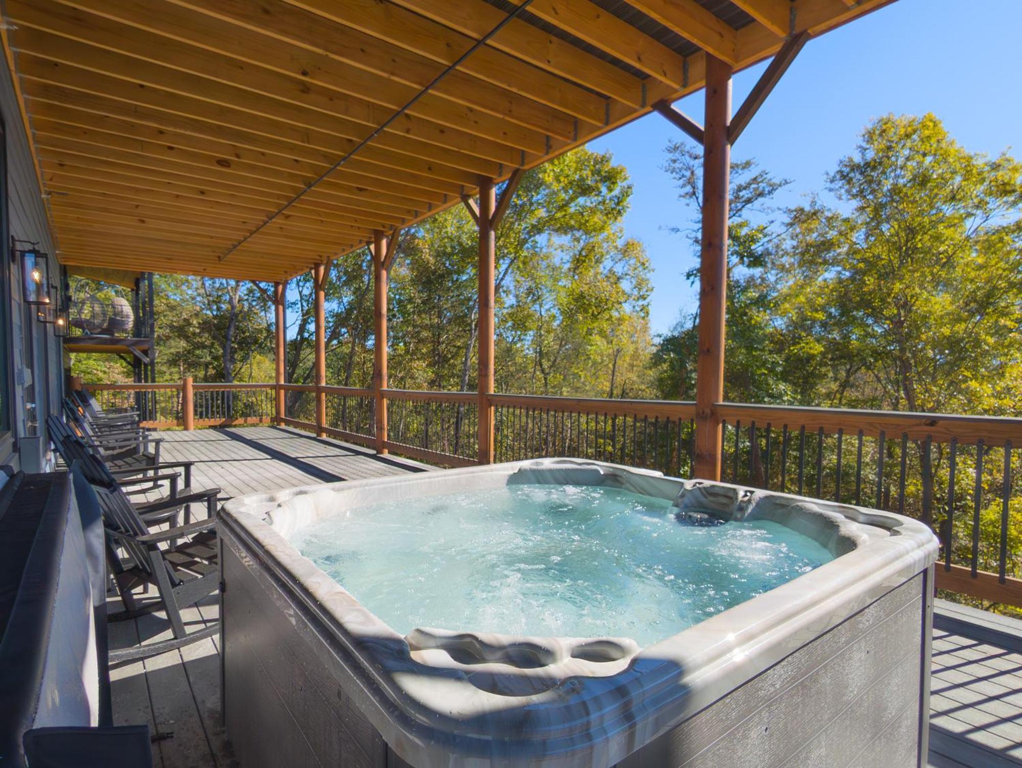 Luxury 12-Bedroom Cabin With Indoor Pool, Hot Tub & Movie Theater, Sleeps 36 Sevierville Exterior photo