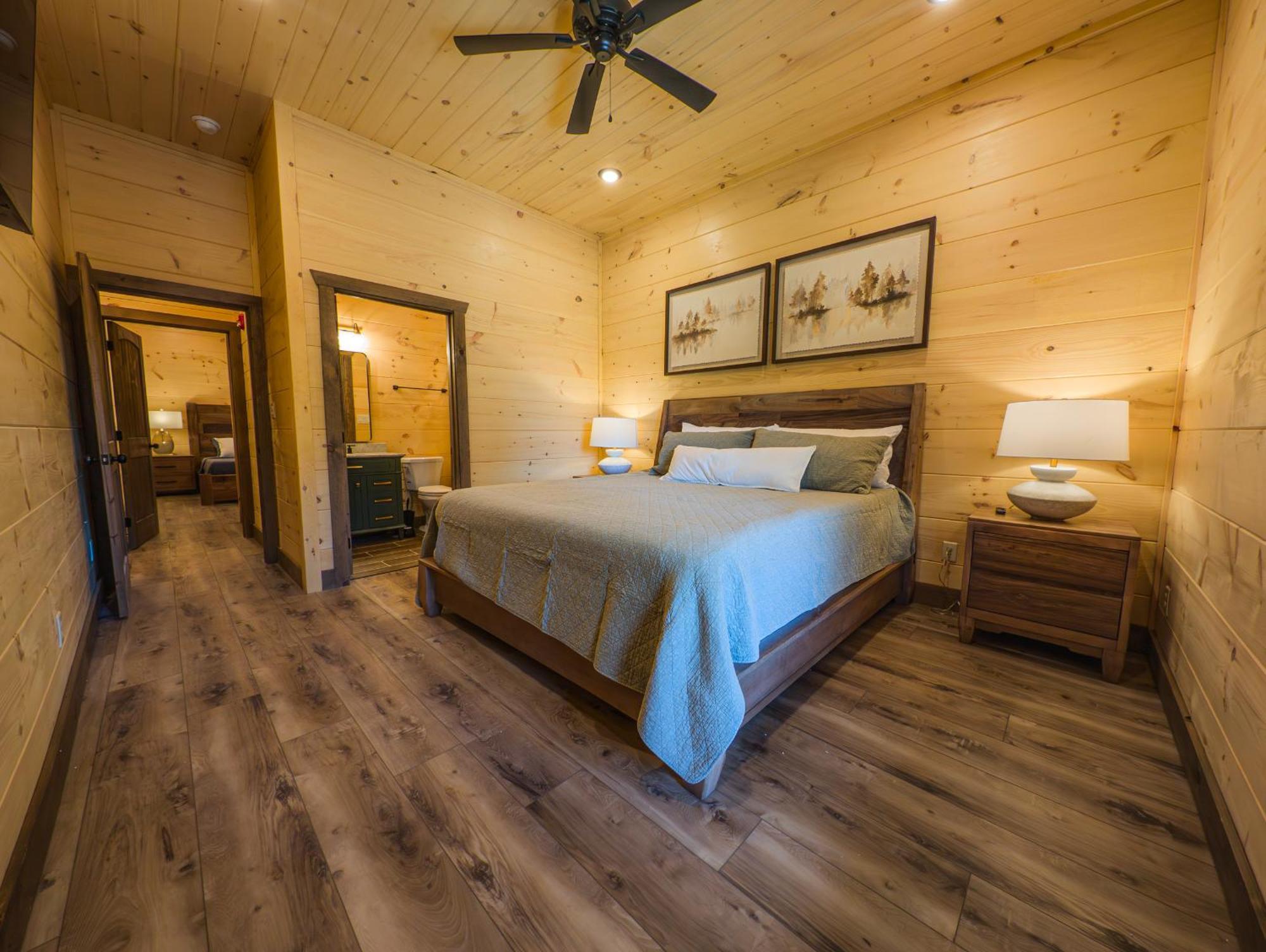 Luxury 12-Bedroom Cabin With Indoor Pool, Hot Tub & Movie Theater, Sleeps 36 Sevierville Exterior photo